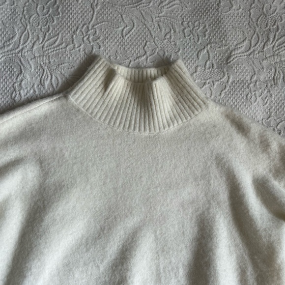 Marled Cream Cowl Neck Sweater with Ribbed Detailing - Picture 6 of 7
